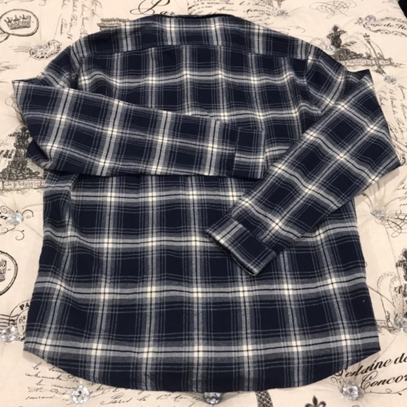 Slate & Stone Men's Casual Button-Down Shirts - Picture 6 of 6